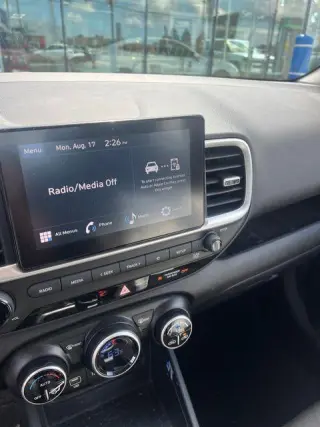 Hyundai VENUE 2023 SEL 4dr Crossover