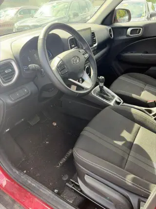 Hyundai VENUE 2023 SEL 4dr Crossover