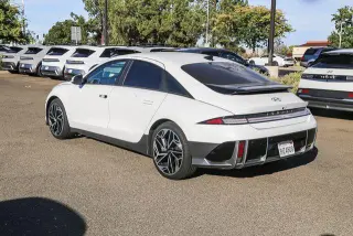 Hyundai IONIQ 6 2023 SEL 4p Sedana