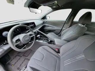 Hyundai ELANTRA 2024 SEL 4dr Sedan