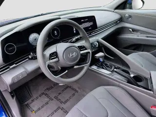 Hyundai ELANTRA 2024 SEL 4dr Sedan