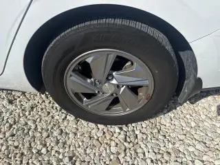 Hyundai ELANTRA 2024 SE 4dr Sedán