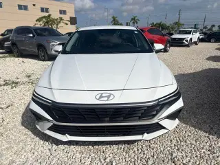 Hyundai ELANTRA 2024 SE 4dr Sedán