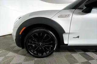 MINI Clubman 2023 AWD Clásico Cooper S ALL4 4p Wagon