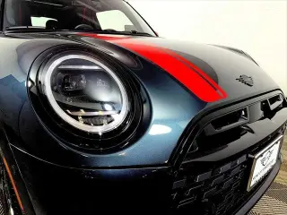 MINI Hardtop 2 Puertas 2026 John Cooper Works de la Serie Signature 2 Puertas Hatchback