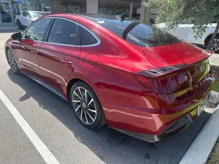 Hyundai SONATA 2023 Limited 4dr Sedán