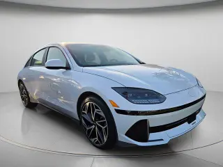 Hyundai IONIQ 6 2023 SEL 4dr Sedán