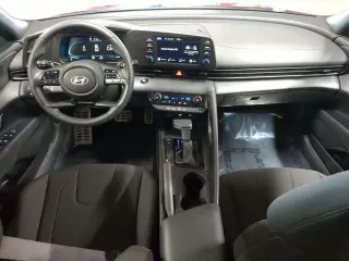 Hundai Elantra 2026 SEL Sport sedán 4 puertas