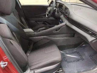 Hundai Elantra 2026 SEL Sport sedán 4 puertas