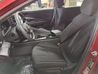 Hundai Elantra 2026 SEL Sport sedán 4 puertas