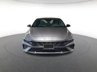 Hyundai Elantra 2026 SEL Sport sedán de 4 puertas