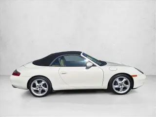 Carrera 2dr Cabriolet Porsche 911 2001