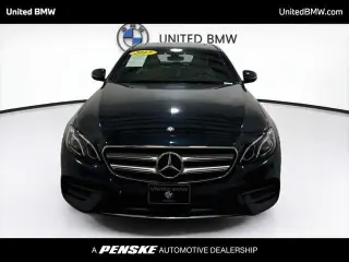 Clase E de Mercedes-Benz 2017 E 300 4dr Sedan