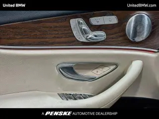 Clase E de Mercedes-Benz 2017 E 300 4dr Sedan
