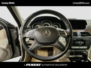 Mercedes-Benz Clase C 2014 AWD C 300 Luxury 4MATIC Sedán de 4 puertas
