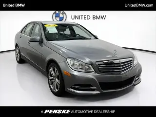 Mercedes-Benz Clase C 2014 AWD C 300 Luxury 4MATIC Sedán de 4 puertas