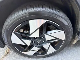 Hyundai KONA 2024 Limited 4dr Crossover