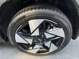 Hyundai KONA 2024 Limited 4dr Crossover
