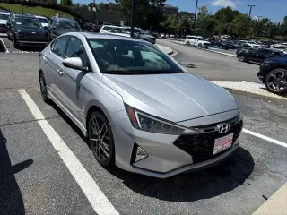 Hyundai ELANTRA 2019 Sport 4dr Sedán 6M