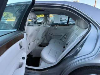 Mercedes-Benz Clase E 2014 E 350 Luxury Sedán de 4 puertas