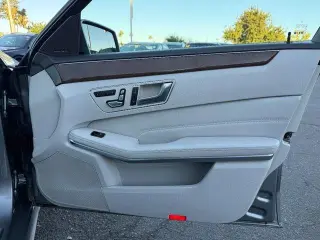 Mercedes-Benz Clase E 2014 E 350 Luxury Sedán de 4 puertas