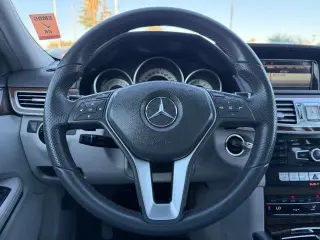 Mercedes-Benz Clase E 2014 E 350 Luxury Sedán de 4 puertas