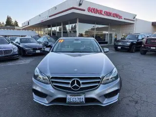 Mercedes-Benz Clase E 2014 E 350 Luxury Sedán de 4 puertas