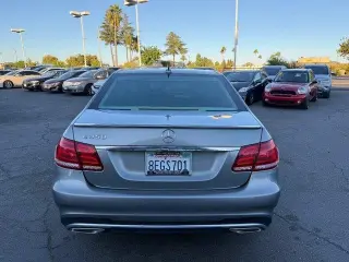 Mercedes-Benz Clase E 2014 E 350 Luxury Sedán de 4 puertas