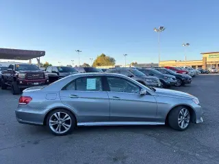Mercedes-Benz Clase E 2014 E 350 Luxury Sedán de 4 puertas