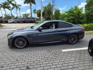 BMW M4 2018 2p Coupé
