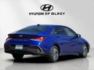 Hyundai ELANTRA 2024 SEL 4dr Sedan
