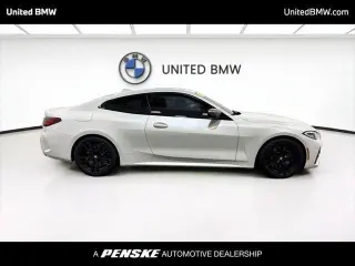 BMW Serie 4 2022 M440i Coupé 2p