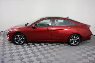 Hyundai ELANTRA 2023 SEL 4p Sedan SULEV