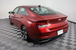 Hyundai ELANTRA 2023 SEL 4p Sedan SULEV