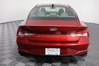 Hyundai ELANTRA 2023 SEL 4p Sedan SULEV