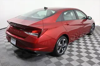 Hyundai ELANTRA 2023 SEL 4p Sedan SULEV