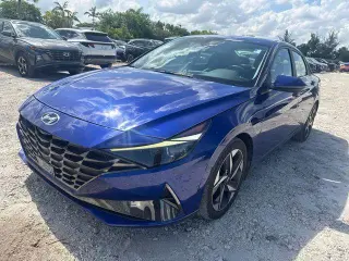 Hyundai ELANTRA 2023 Limited 4dr Sedan