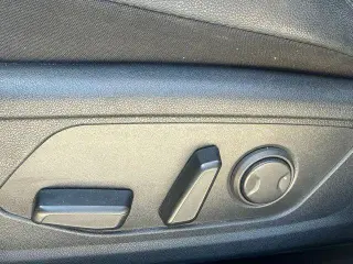 Hyundai ELANTRA 2023 Limited 4dr Sedan