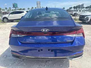 Hyundai ELANTRA 2023 Limited 4dr Sedan