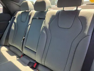 Hyundai ELANTRA Híbrido 2024 Limited Sedán de 4 puertas