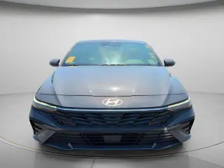Hyundai ELANTRA Híbrido 2024 Limited Sedán de 4 puertas