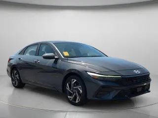 Hyundai ELANTRA Híbrido 2024 Limited Sedán de 4 puertas