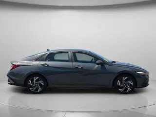 Hyundai ELANTRA Híbrido 2024 Limited Sedán de 4 puertas