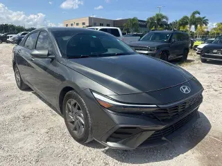 Hyundai ELANTRA 2024 SEL 4dr Sedan