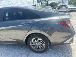 Hyundai ELANTRA 2024 SEL 4dr Sedan