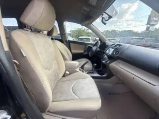 Toyota RAV4 2009