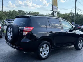Toyota RAV4 2009