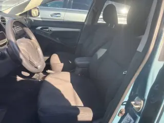 Pontiac Vibe 2009