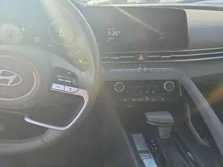 Hyundai ELANTRA 2025 SEL Conveniencia 4p Sedán