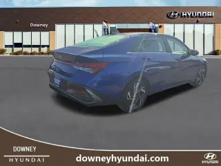 Hyundai ELANTRA 2025 SEL Conveniencia 4p Sedán